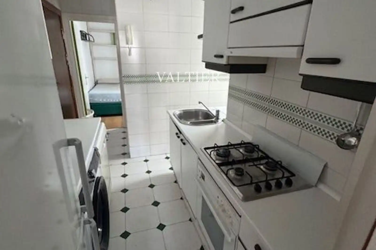 Kitchen of Flat for rent in Madrid  with Air Conditioner, Heating and Terrace