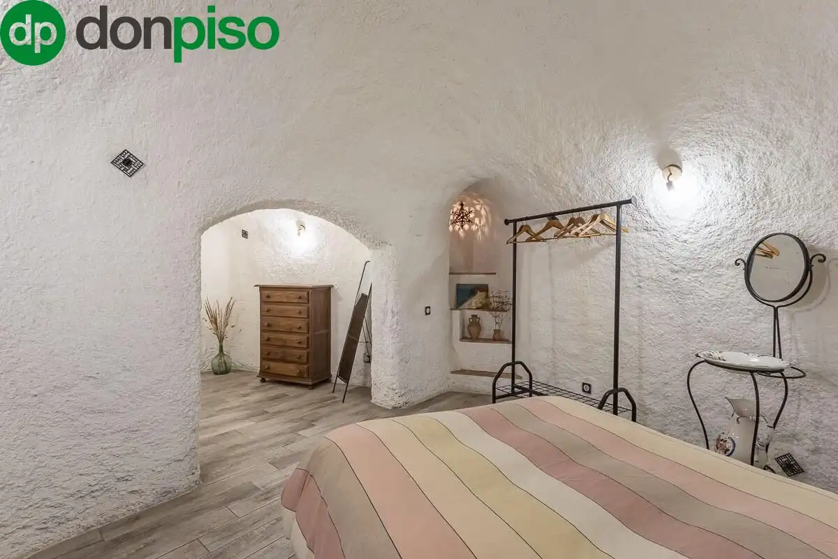 Houses for sale in Granada  with Heating and Terrace