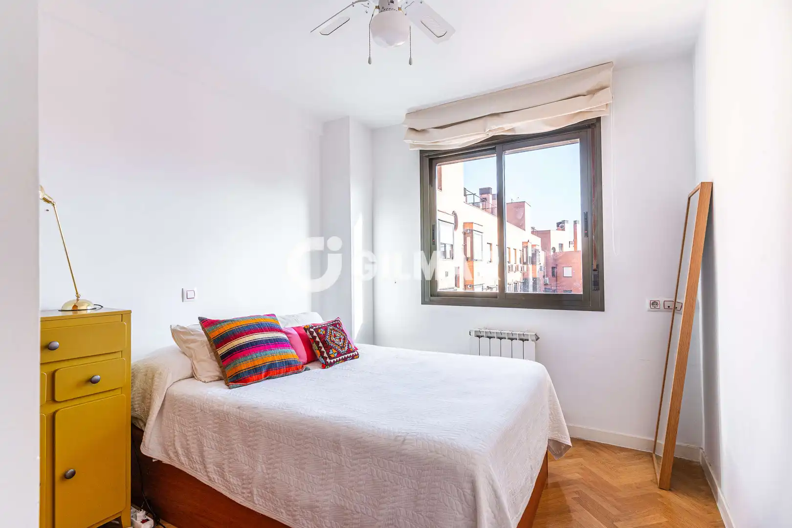 Habitación de Ático en venta en Villaverde