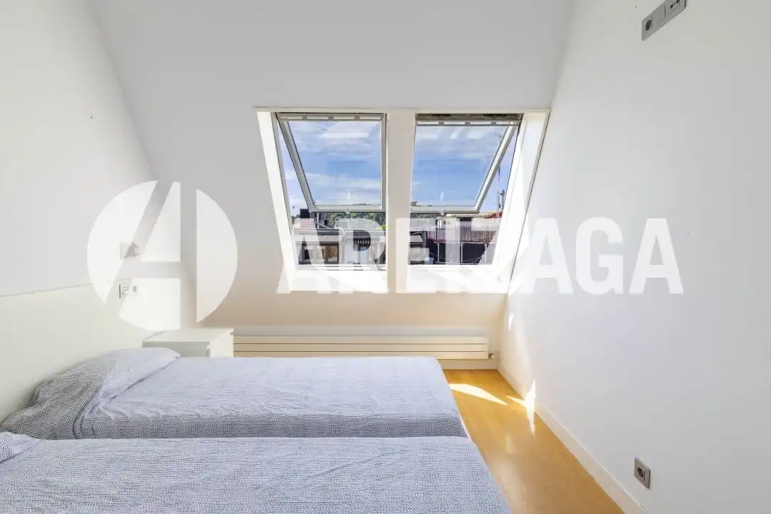 Habitación de Ático en venta en Donostia - San Sebastián  con Aire acondicionado y Calefacción