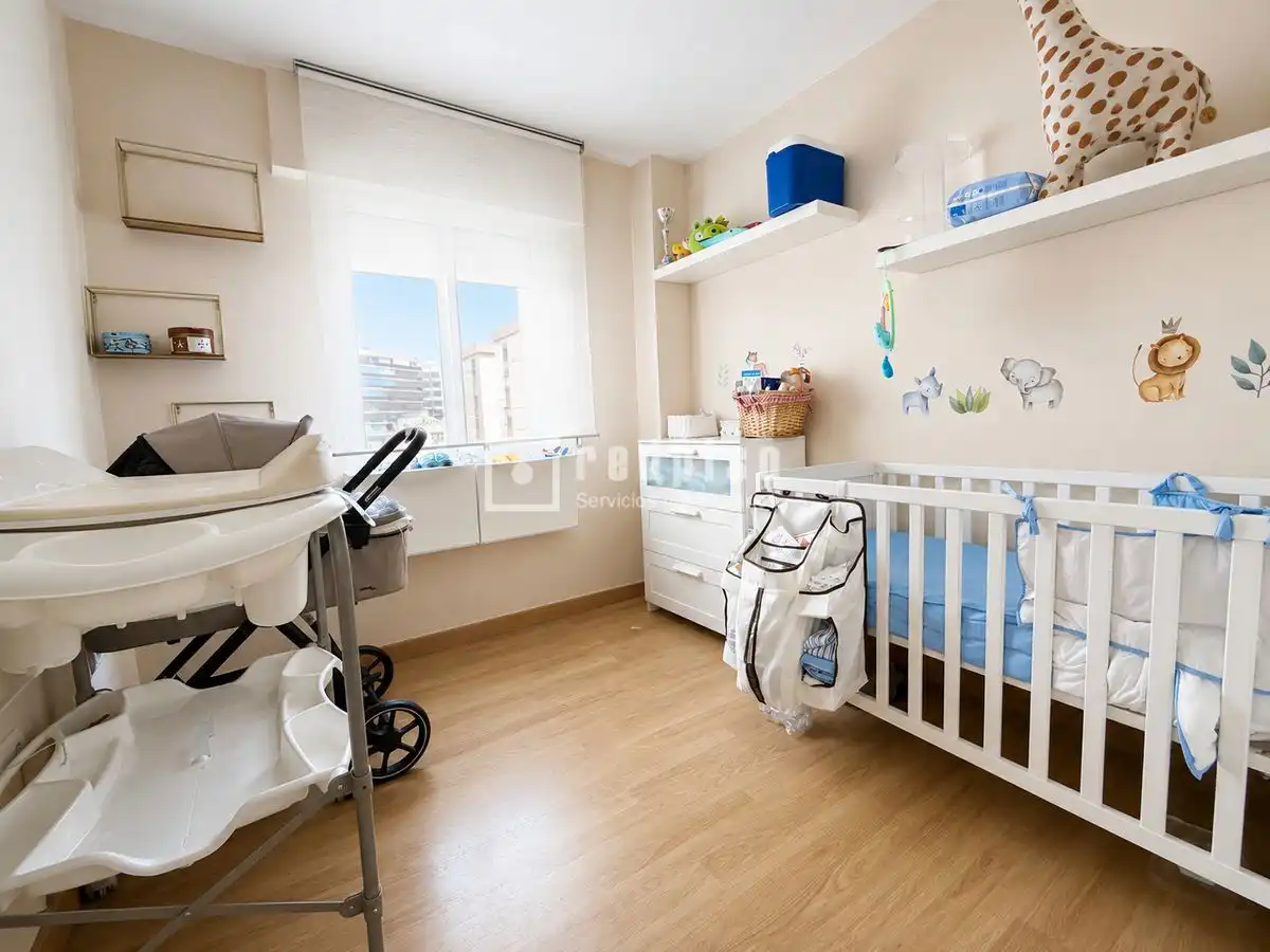 Habitación de Piso en venta en Torremolinos con Aire acondicionado y Terraza