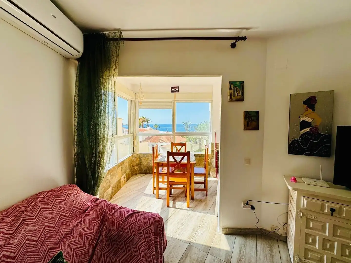 Menjador de Apartament en venda en Torrox amb Aire condicionat, Calefacció i Piscina comunitària