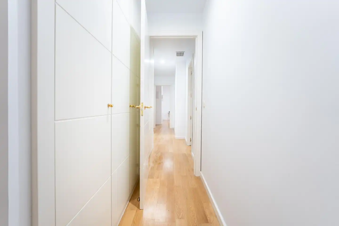 Piso de alquiler en De La Magdalena, Embajadores - Lavapiés