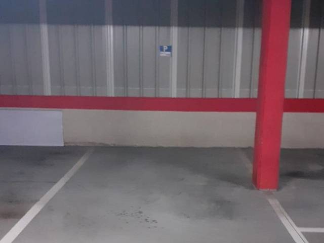 Garaje en Venta en Calle Isidoro Chamorro Perez, 7 en San Lázaro - Otero - Villafría