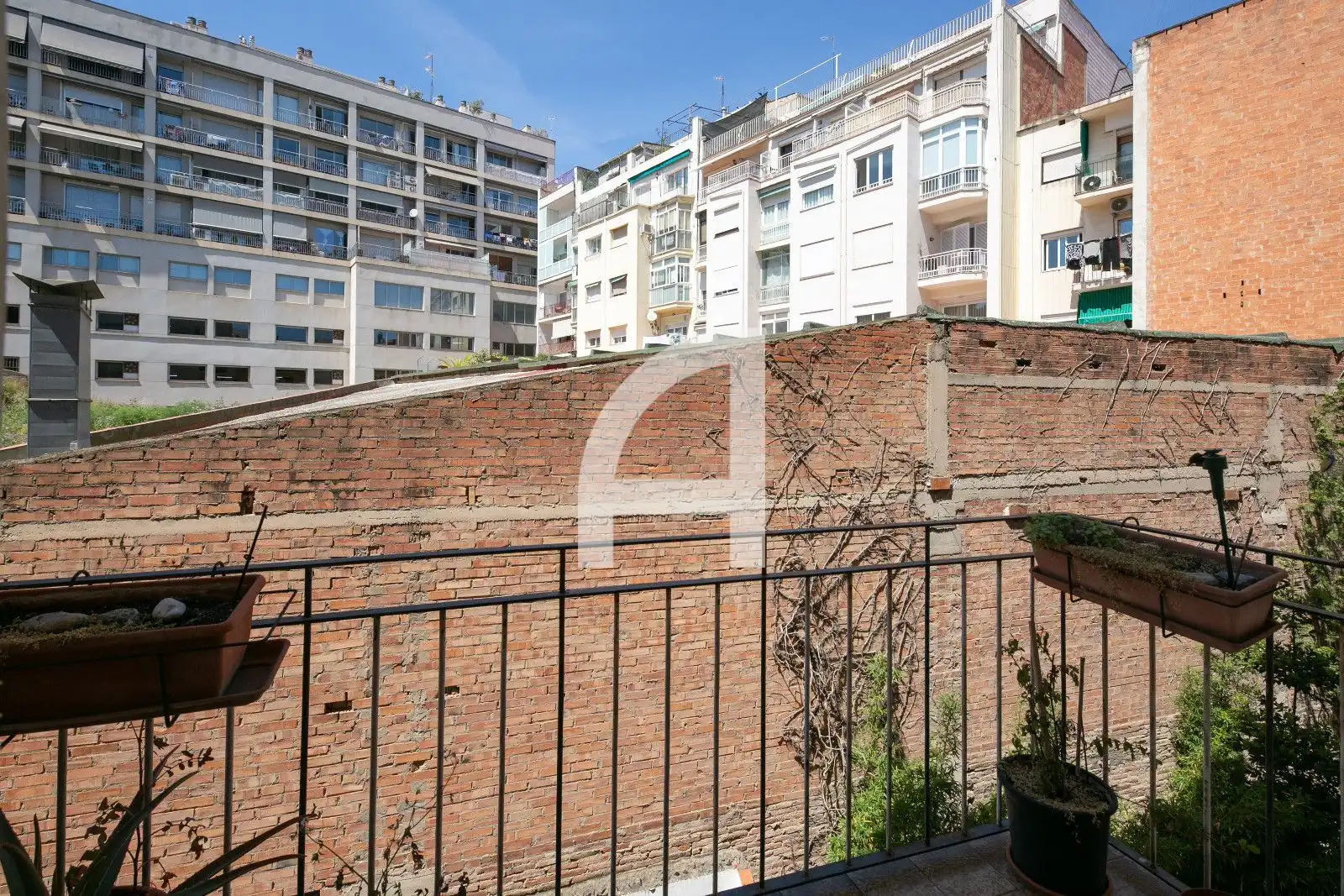 Terraza de Piso en venta en Barcelona con Terraza y Balcón