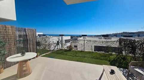 Foto 2 de Casa adosada en venta en Avenida Sierra de las Nieves, 3, La Cala Mijas, Mijas