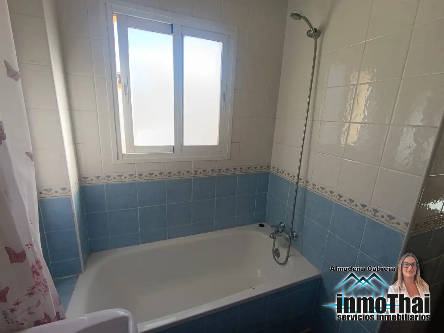 Bathroom of Flat for sale in Jerez de la Frontera  with Air Conditioner, Terrace and Storage room