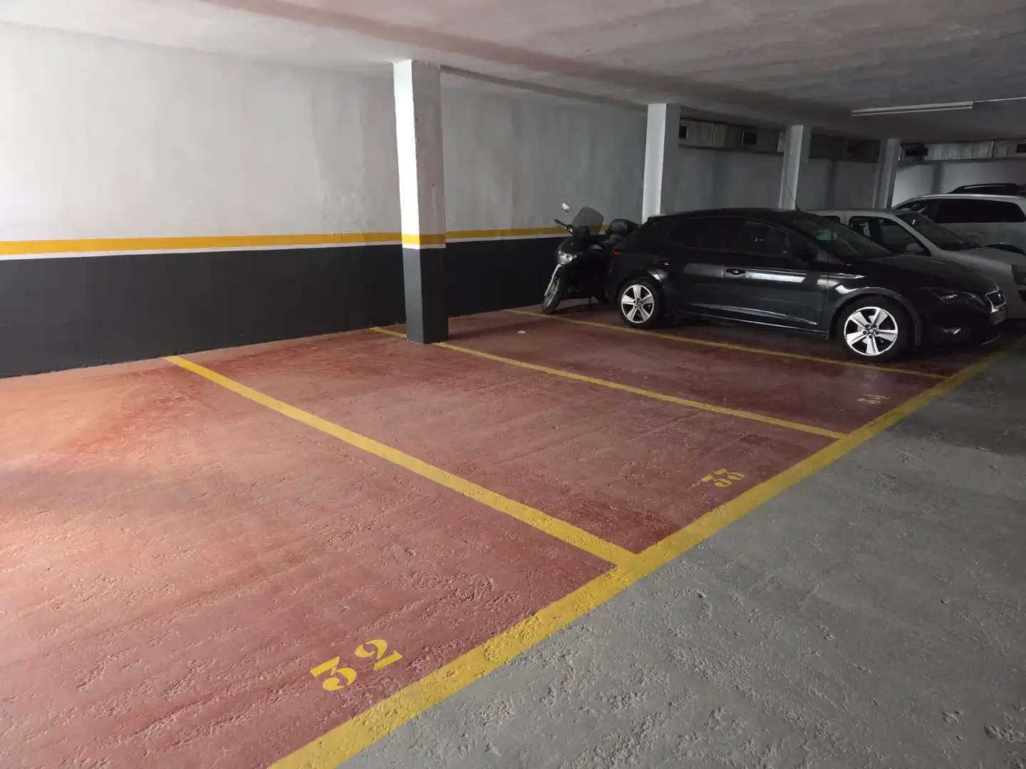 Parkplatz von Garage zur Miete in Sabadell