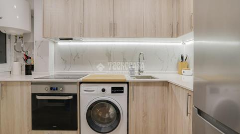 Foto 3 de Piso en venta en Porta,  Barcelona Capital