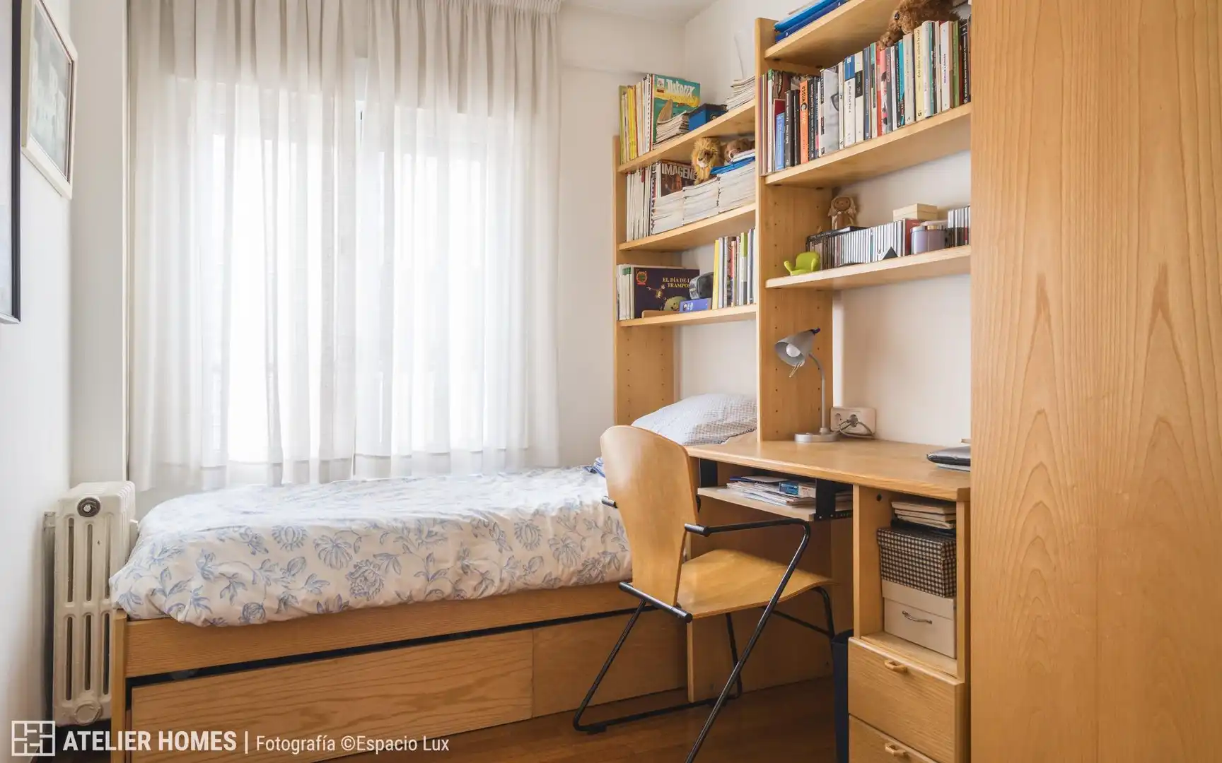 Bedroom of Attic for sale in Zaragoza  with Air Conditioner, Heating and Parquet flooring