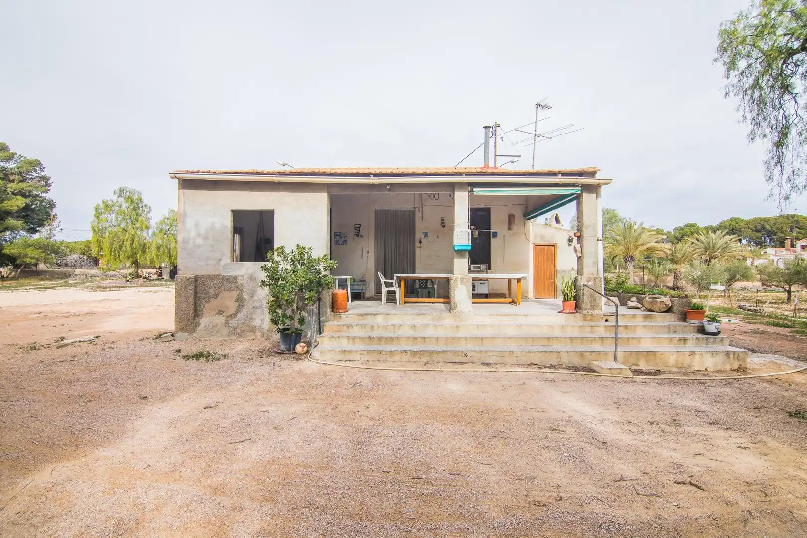 Exterior view of Houses for sale in Elche / Elx  with Private garden and Storage room
