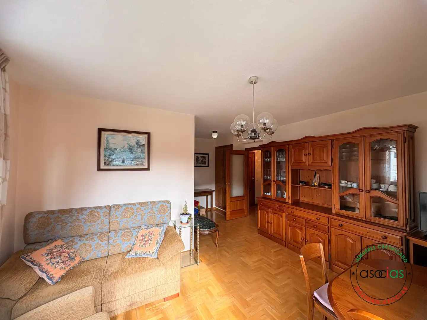 Sala de estar de Piso en venta en Gijón  con Calefacción, Parquet y Trastero