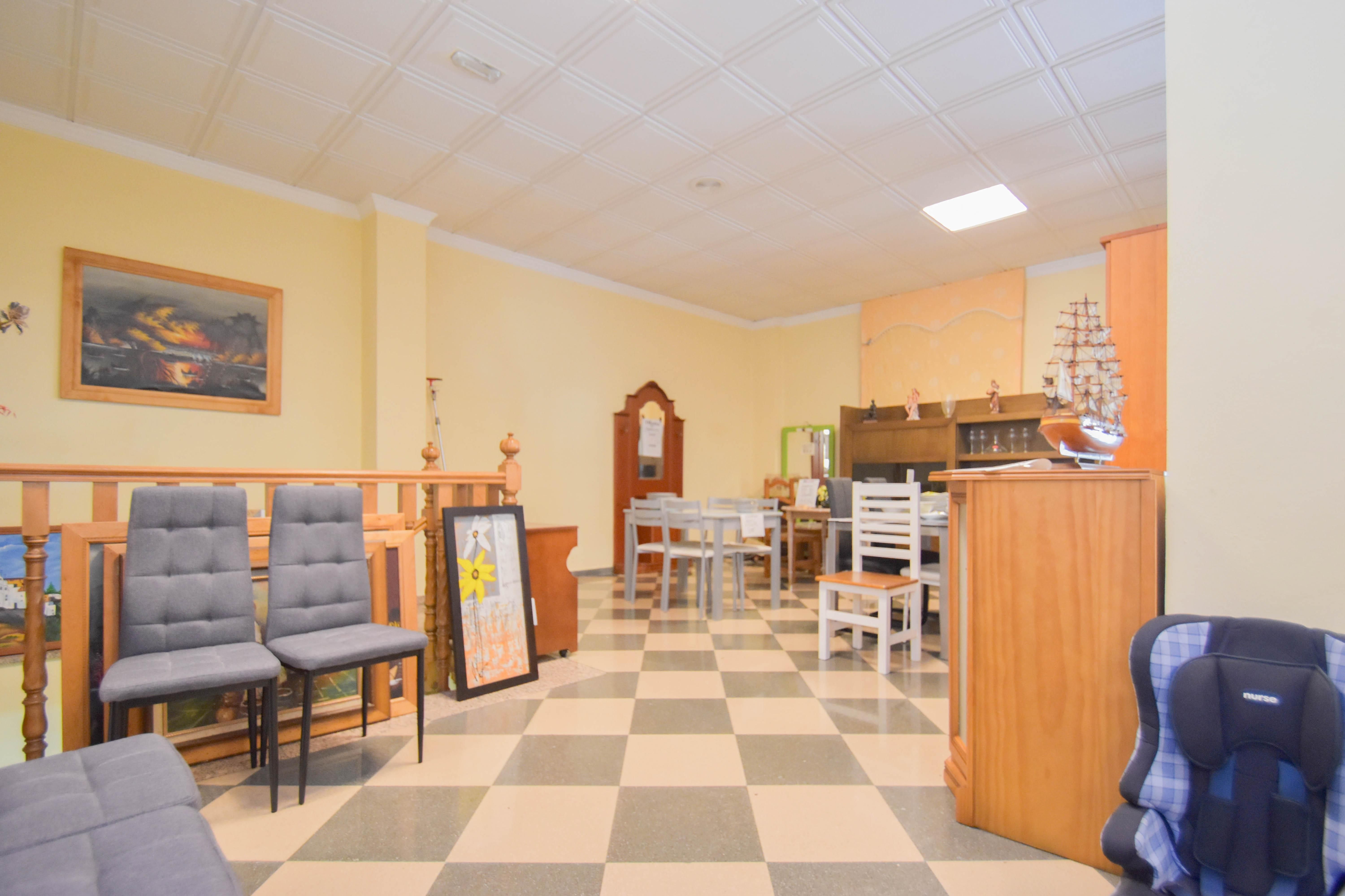 Premises for sale in Montefrío
