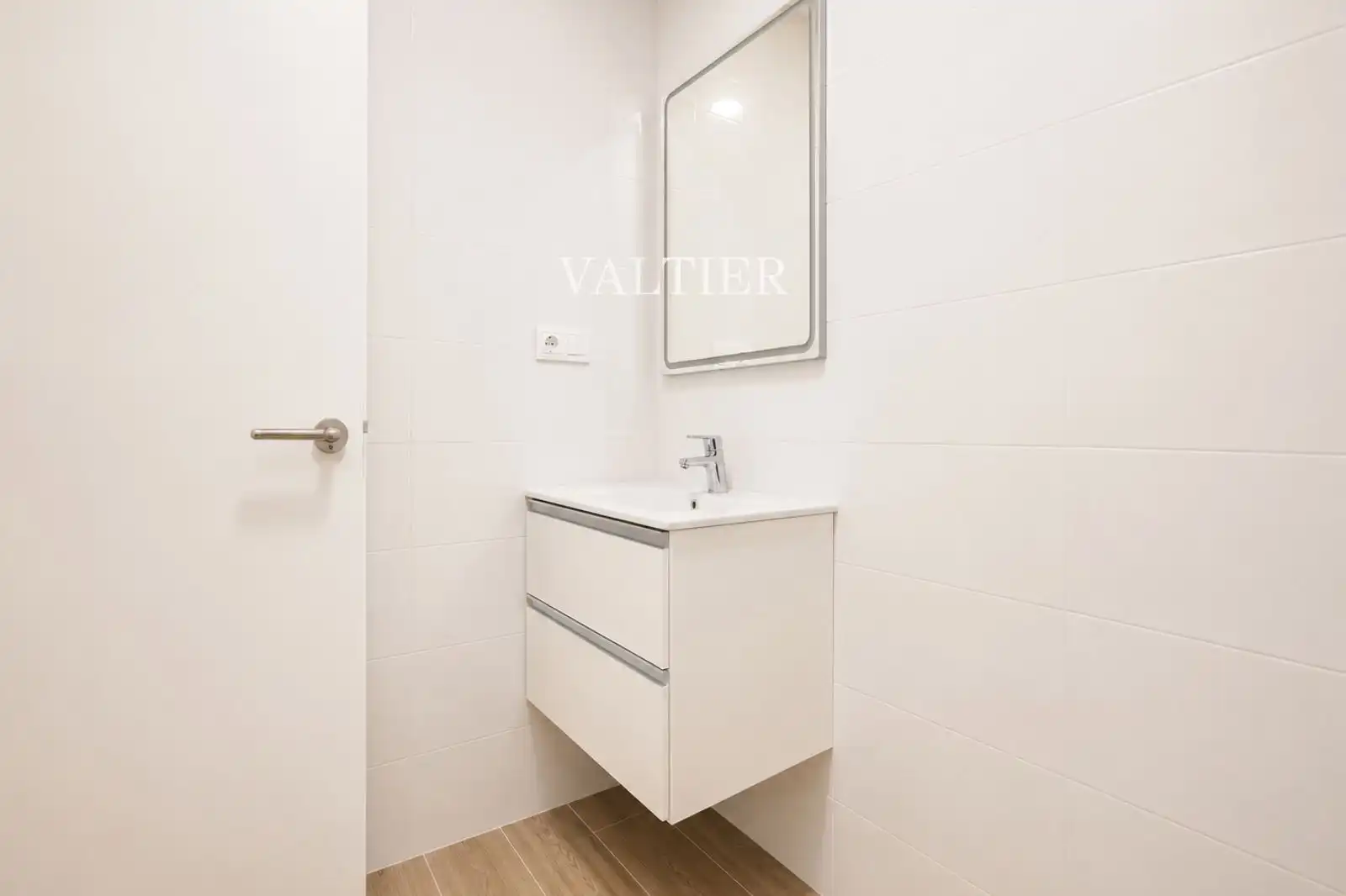 Baño de Piso de alquiler en Madrid con Aire acondicionado y Amueblado