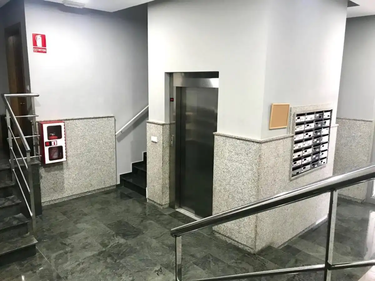 Piso de alquiler en Manises con Aire acondicionado, Calefacción y Amueblado
