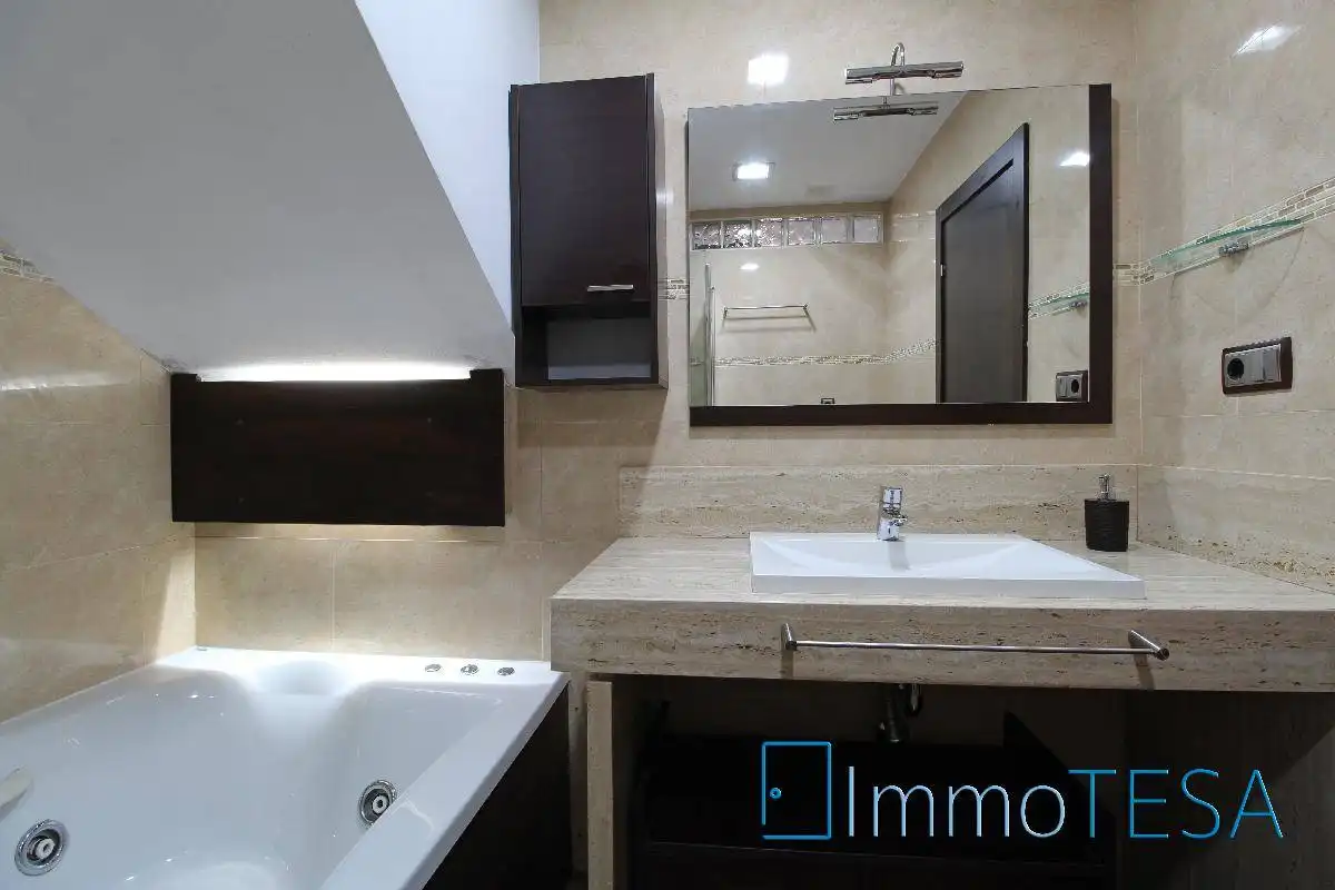 House with terrace for sale in Creu de Barberà - Sector Sud, imagen 27