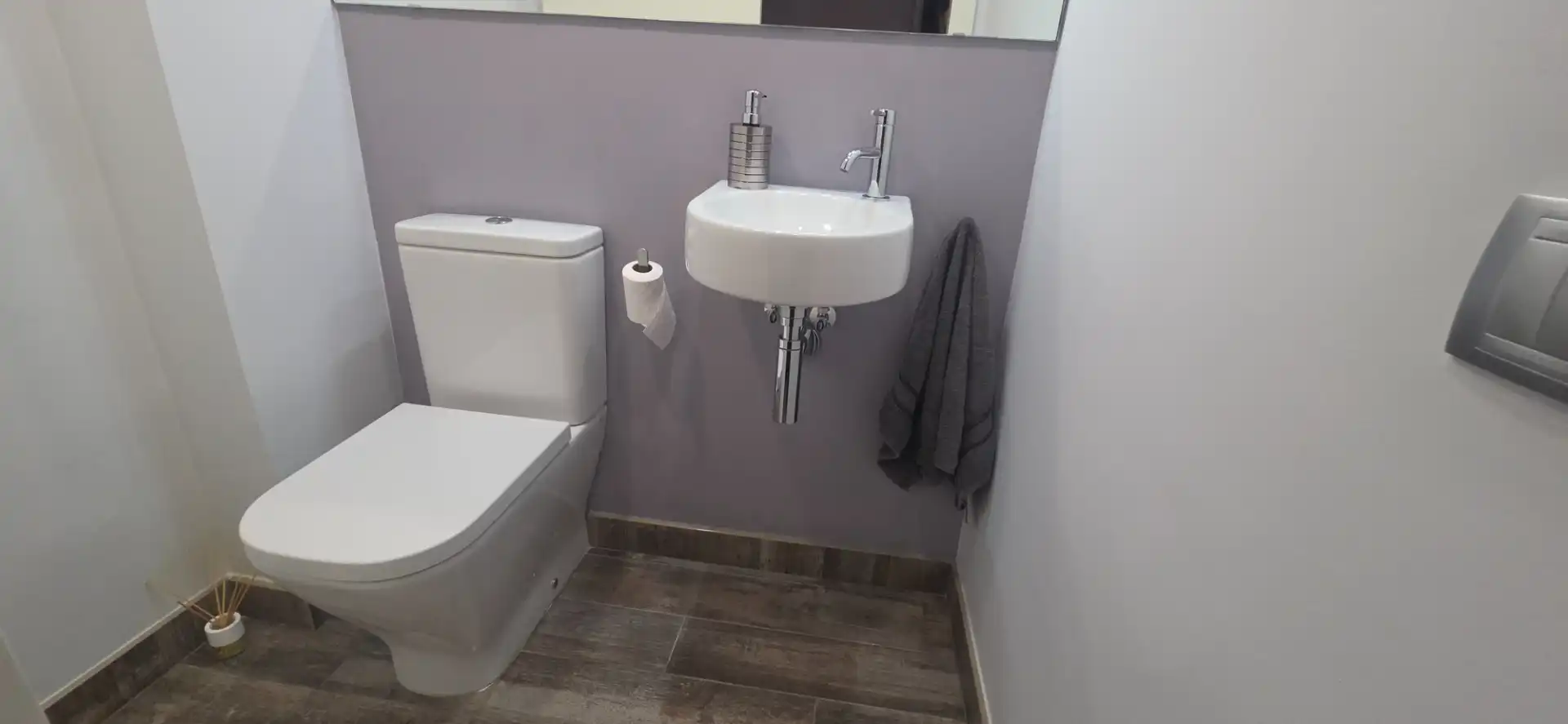 Badezimmer von Wohnung zum Verkauf in Sant Adrià de Besòs mit Klimaanlage, Heizung und Parkett