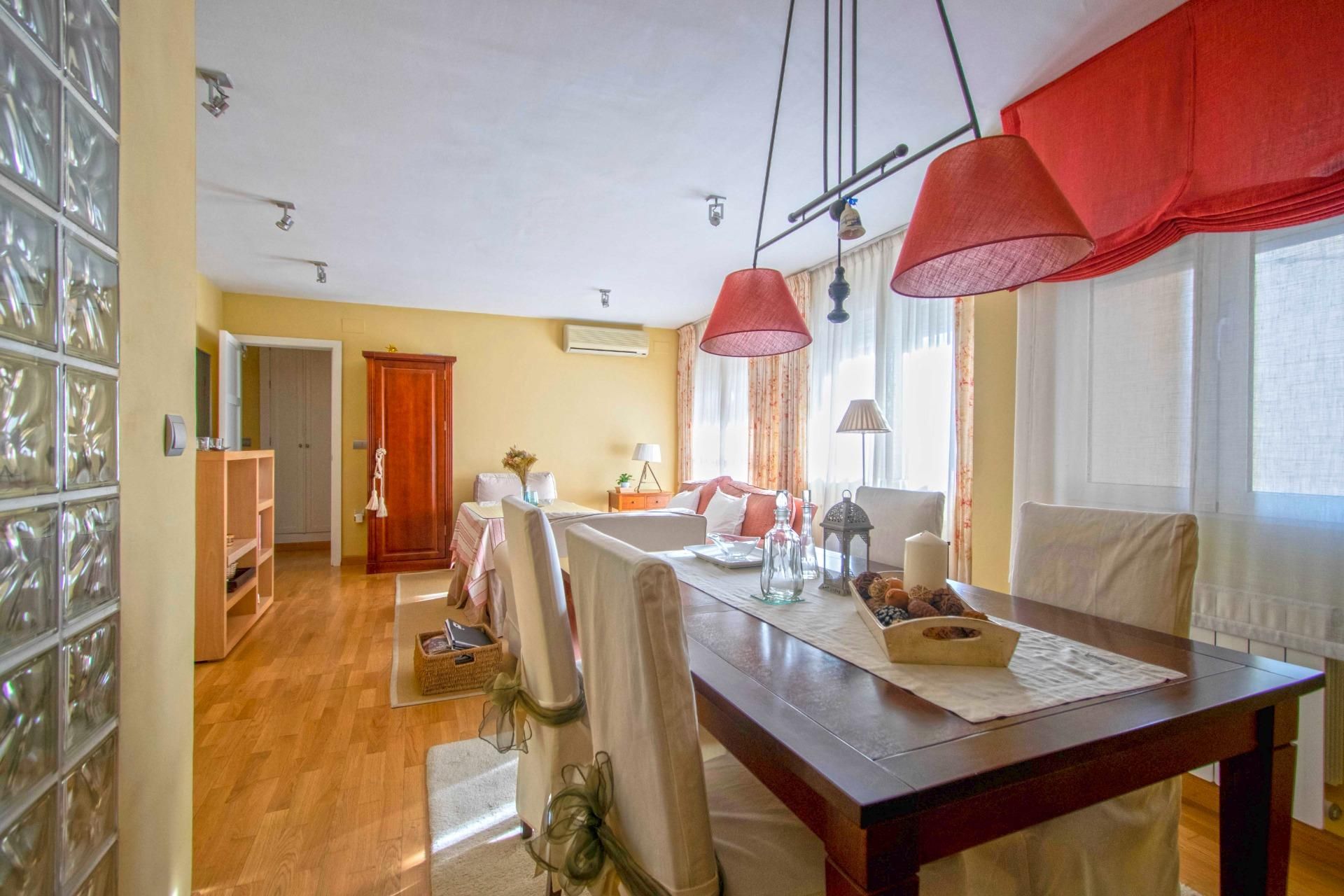 Dining room of Flat for sale in  Sevilla Capital  with Air Conditioner, Heating and Terrace