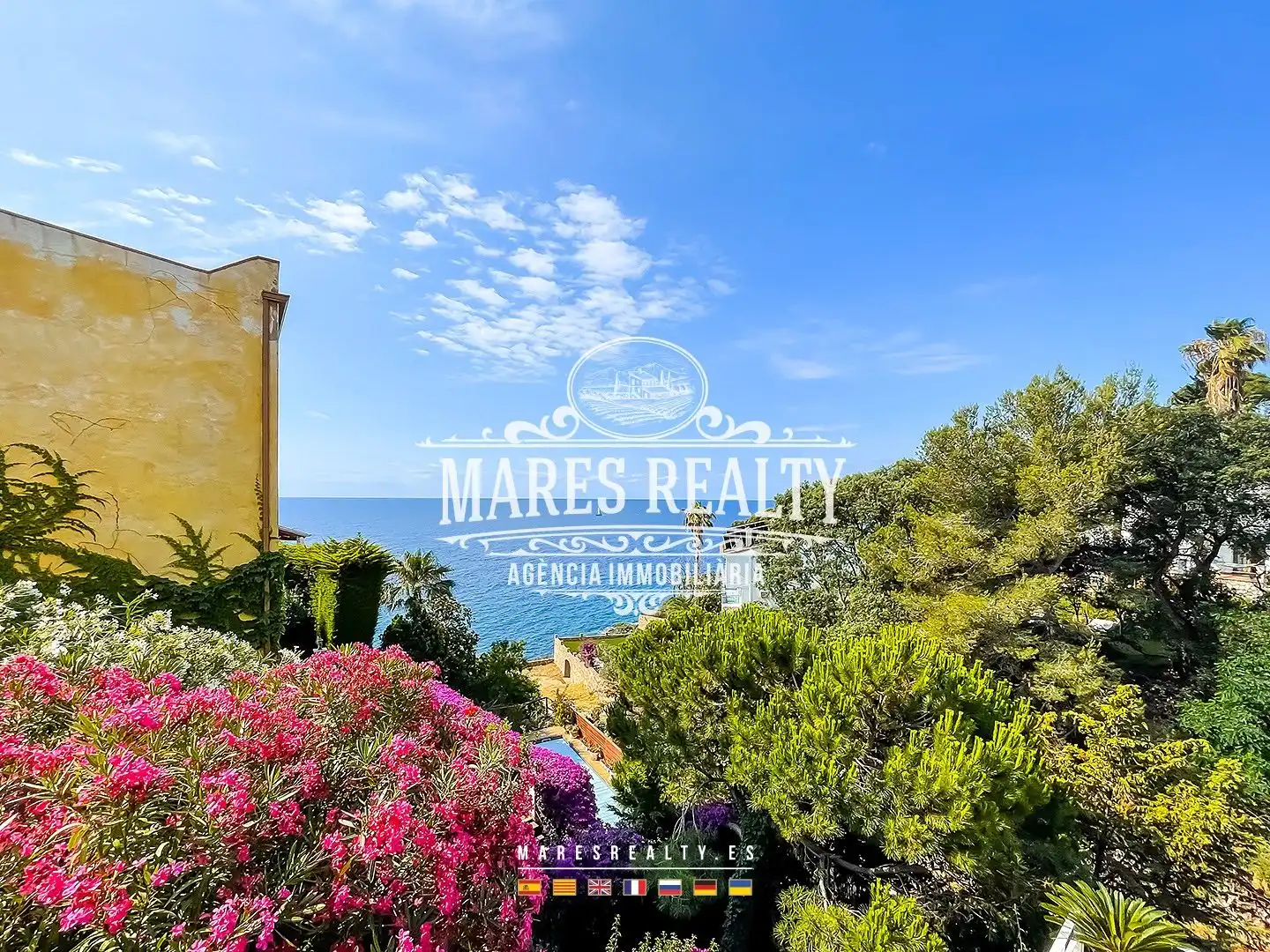 Vista exterior de Casa o xalet en venda en Lloret de Mar amb Aire condicionat, Calefacció i Jardí privat