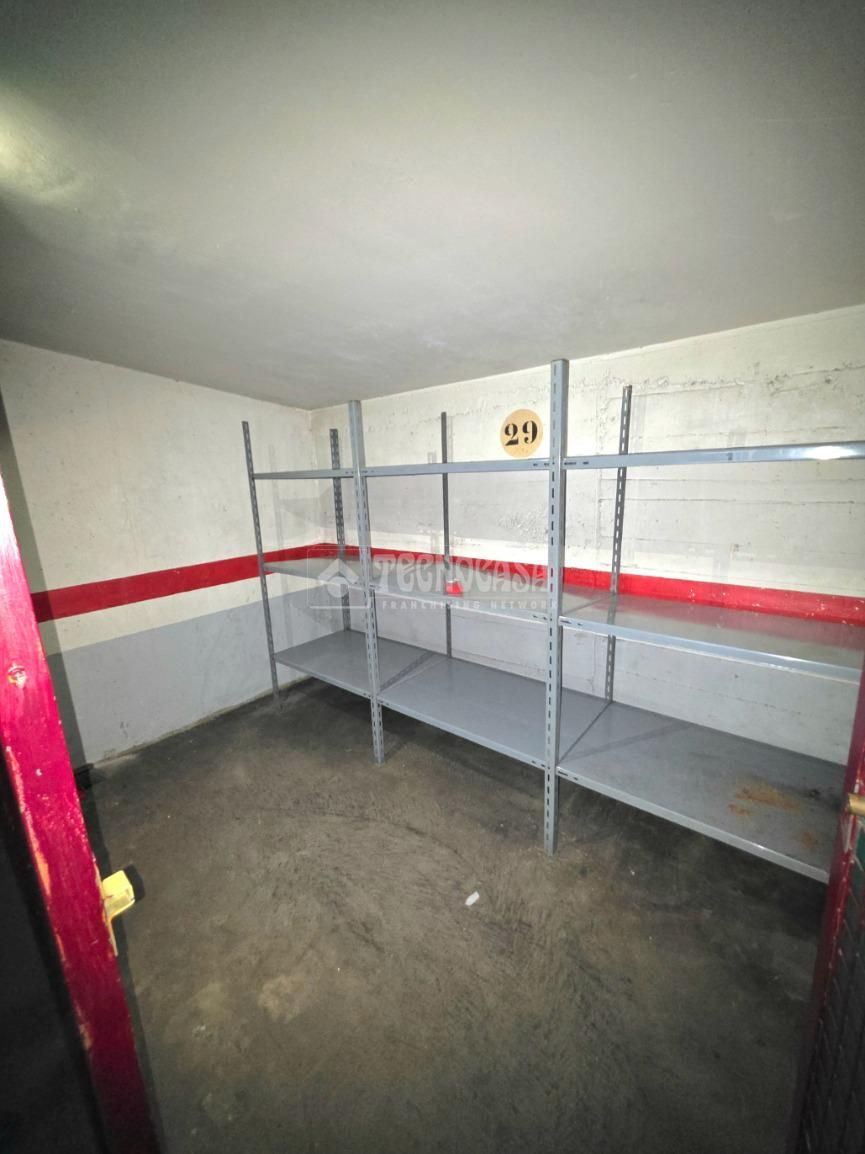 Garage for sale in  Almería Capital