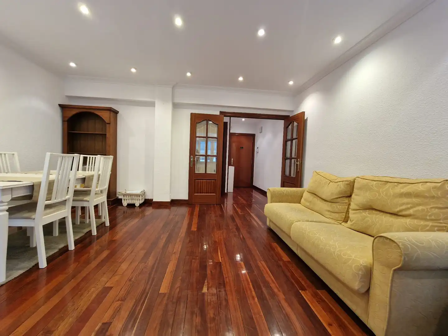 Sala d'estar de Pis de lloguer en Santander amb Calefacció, Forn i Rentadora