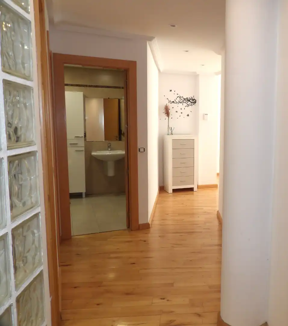 Apartamento en venta en León Capital  con Calefacción, Parquet y Amueblado