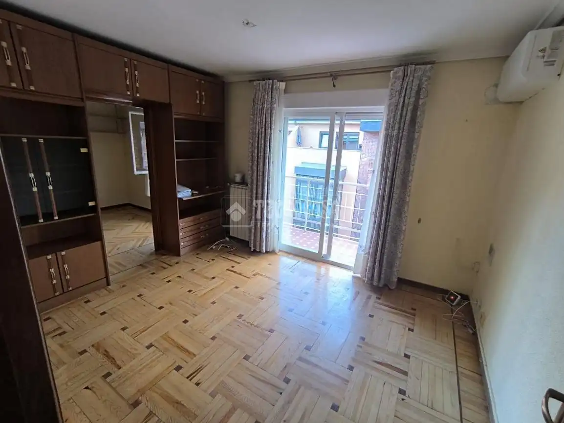 Habitación de Piso en venta en Madrid con Aire acondicionado, Calefacción y Parquet
