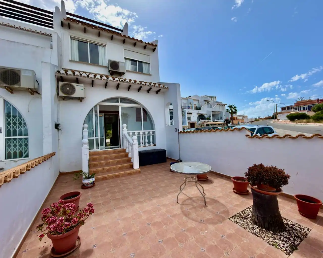 Casa aparellada amb piscina en venda a Ciudad Quesada