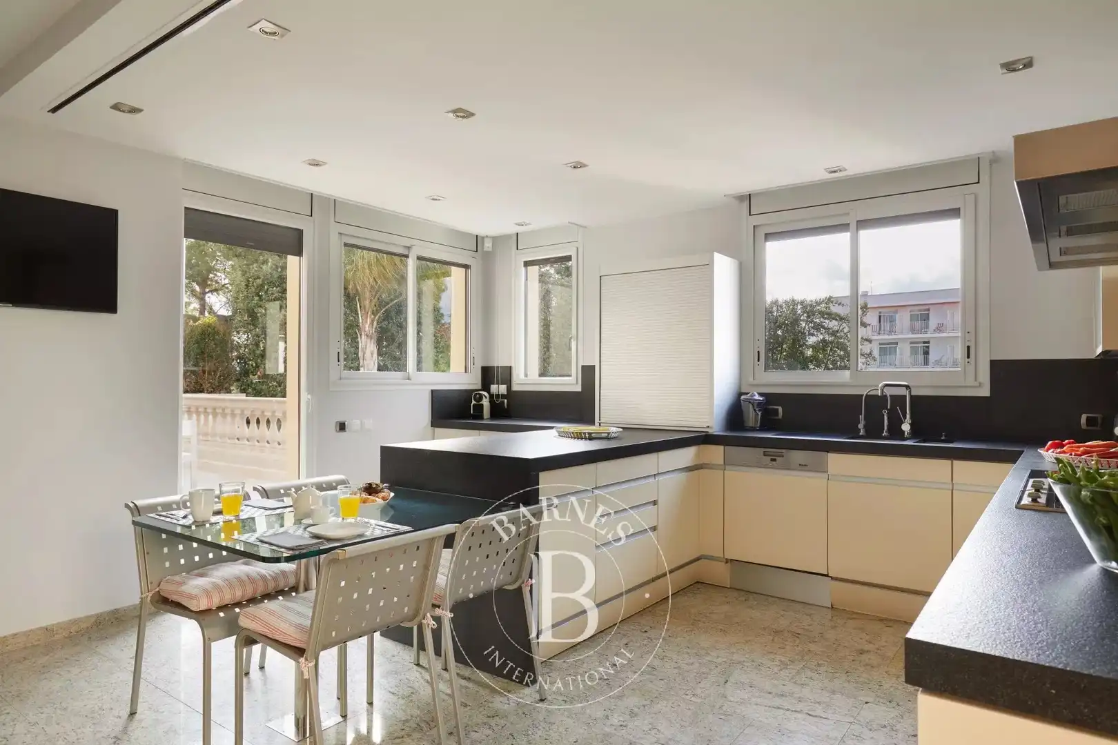 Casa con piscina en venta en Les Botigues de Sitges, imagen 35