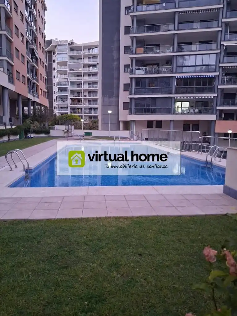 Vista exterior de Pis de lloguer en Villajoyosa / La Vila Joiosa amb Calefacció, Moblat i Piscina comunitària