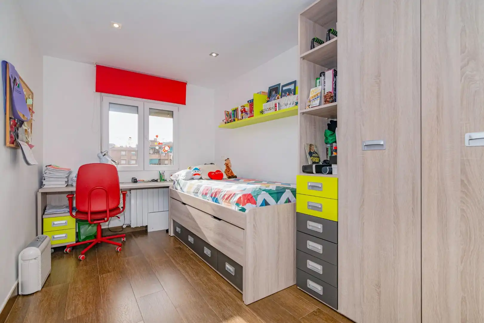 Habitación de Piso en venta en Granada con Aire acondicionado, Terraza y Amueblado