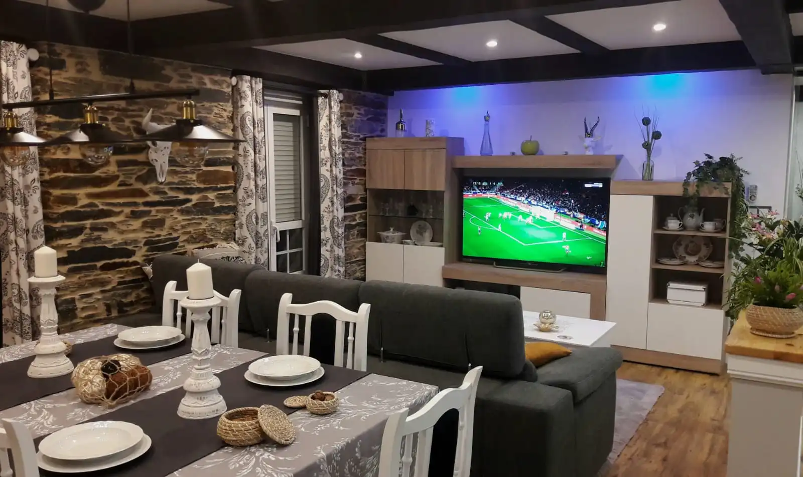 Sala de estar de Casa adosada en venta en Foz con Calefacción, Jardín privado y Terraza