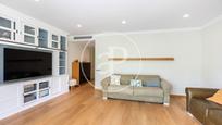 Living room of Flat for sale in  Barcelona Capital  with Air Conditioner, Heating and Terrace