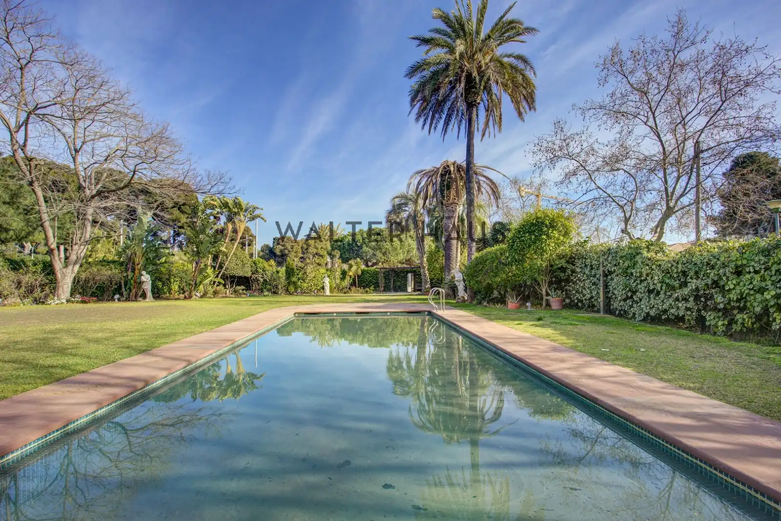 Schwimmbecken von Haus oder Chalet zum Verkauf in Sitges mit Klimaanlage, Heizung und Privatgarten