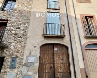 Exterior view of House or chalet for sale in Besalú  with Terrace