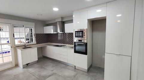 Foto 3 de Casa adosada en venda a Alaquàs, Valencia