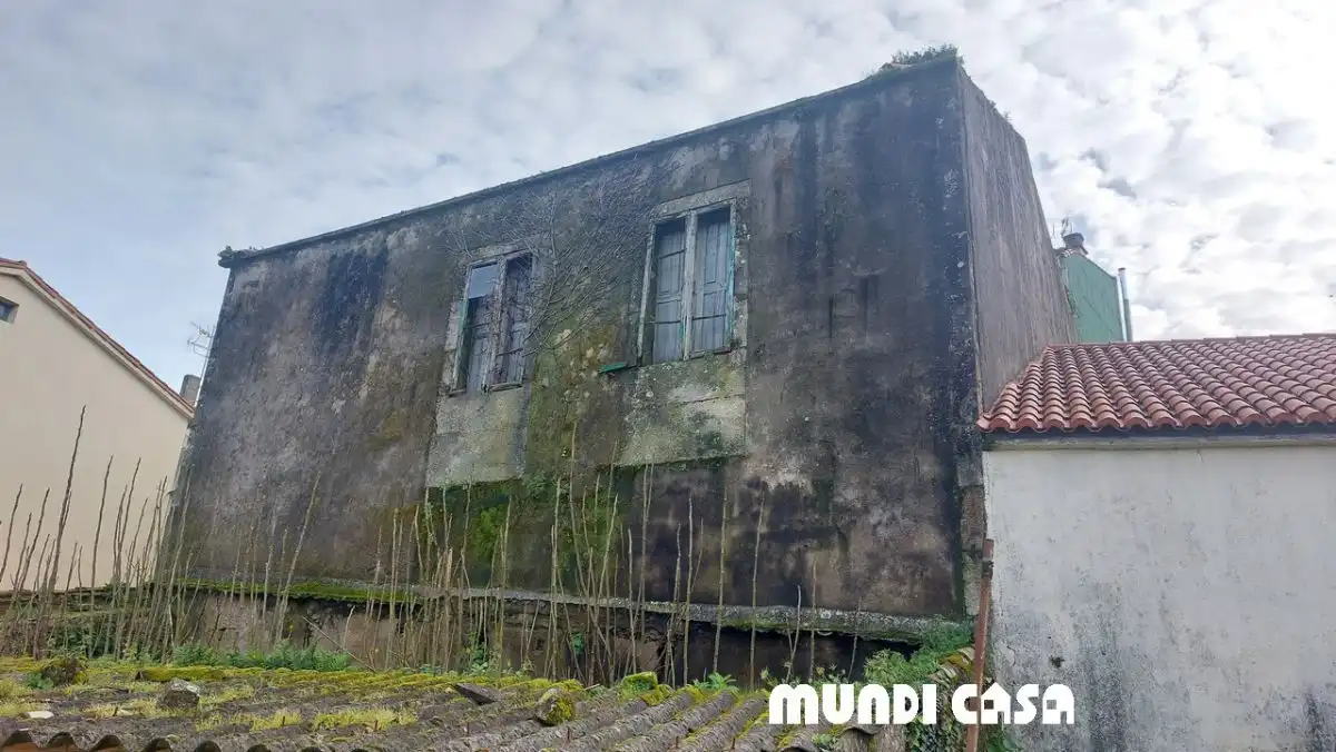 Vista exterior de Casa o chalet en venta en Rianxo