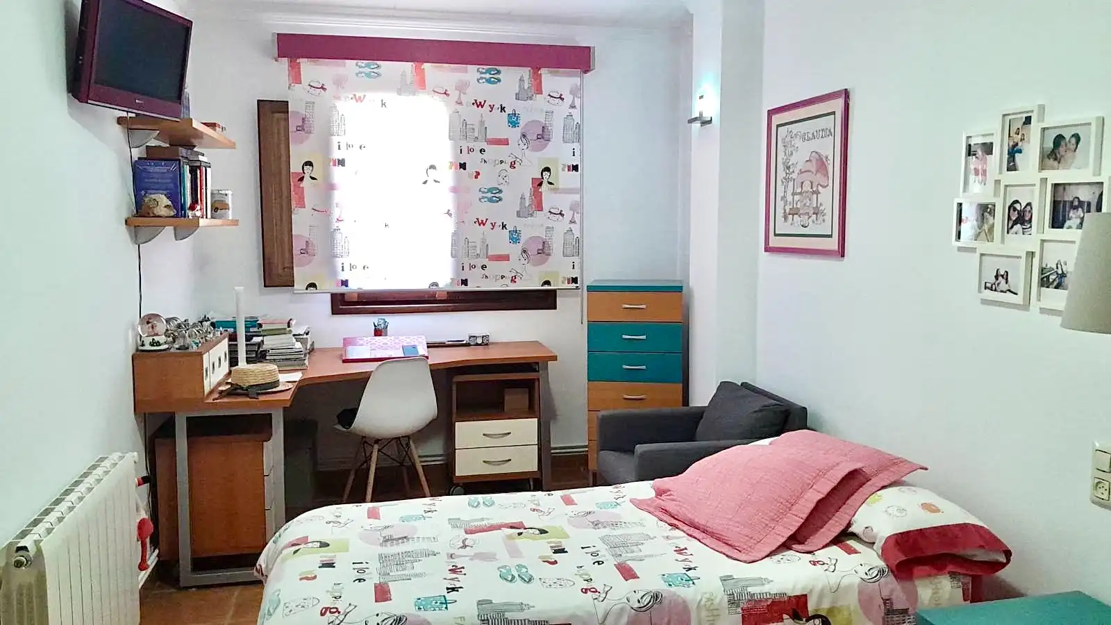 Dormitori de Casa o xalet en venda en Sueca amb Aire condicionat, Terrassa i Piscina comunitària