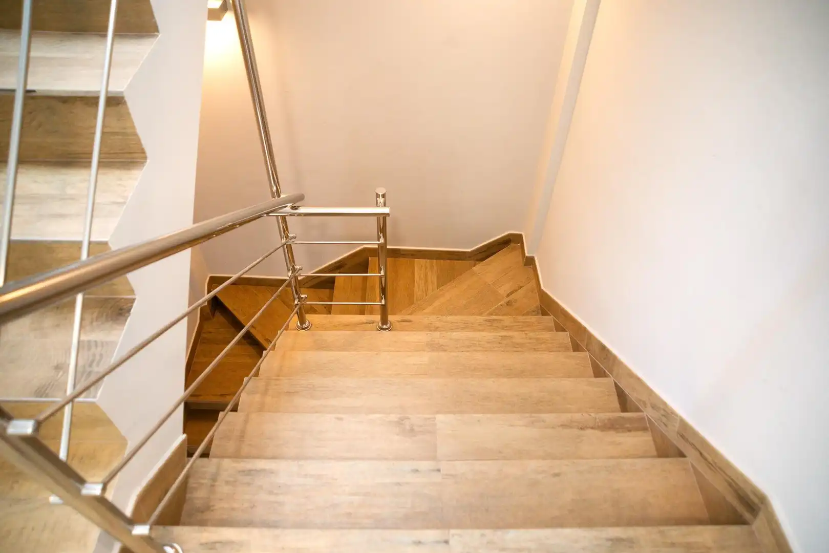 Casa adosada en venta en Camas con Terraza y Trastero