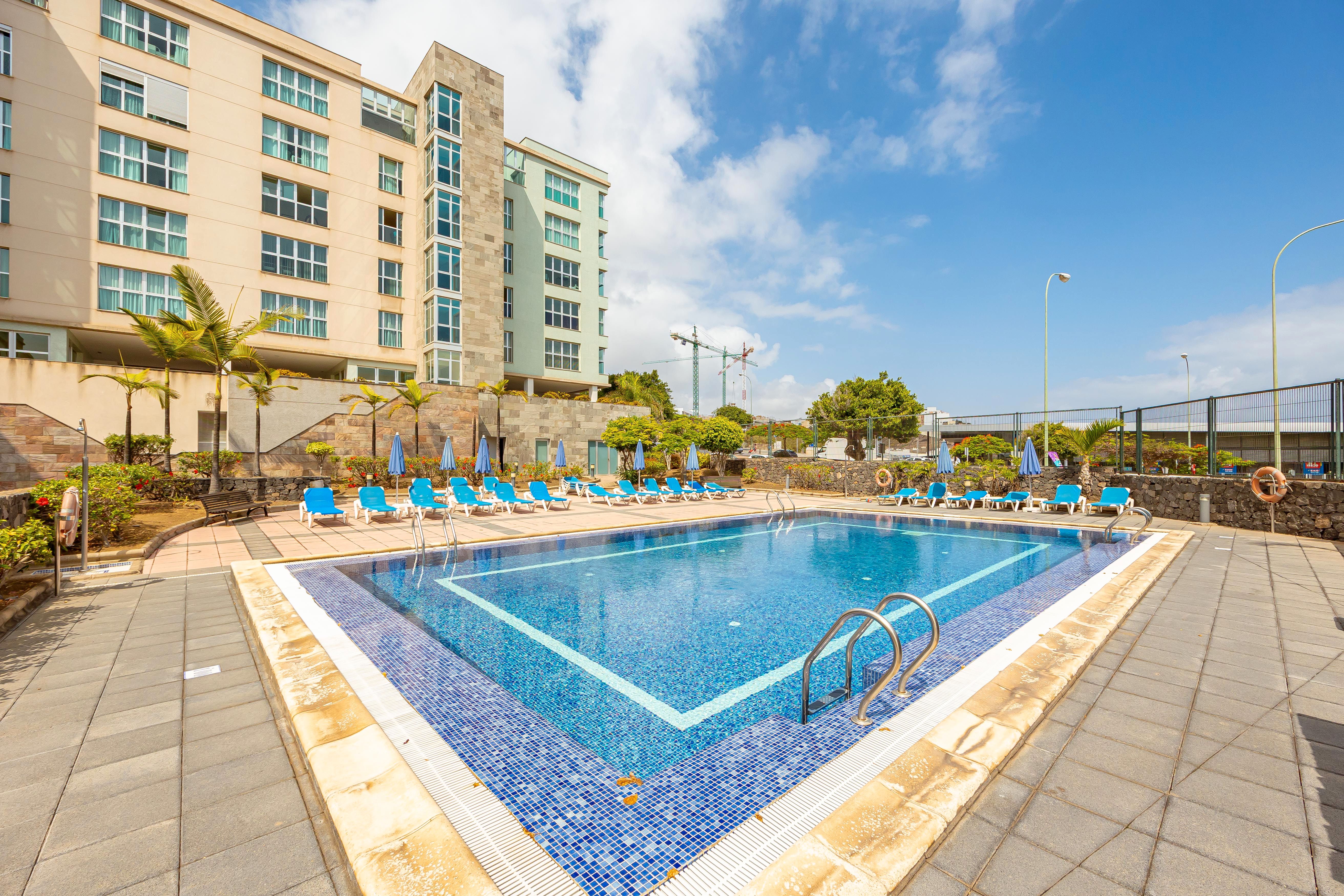 Piscina de Piso de alquiler en Las Palmas de Gran Canaria con Piscina