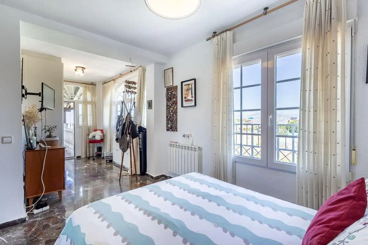 Casa con piscina in vendita a Altos de la Zubia, imagen 18