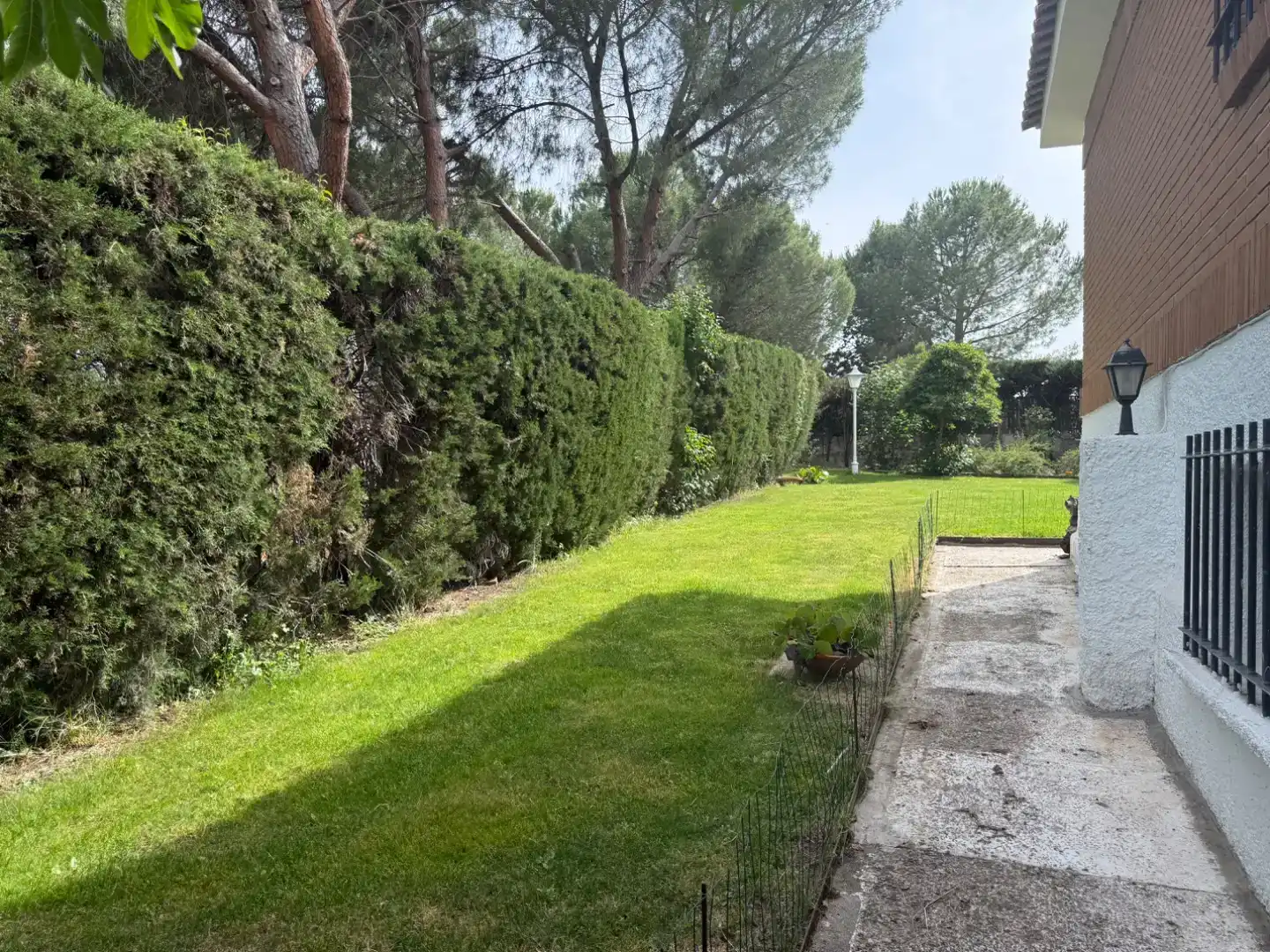 Jardín de Piso en venta en Las Rozas de Madrid con Aire acondicionado, Jardín privado y Parquet