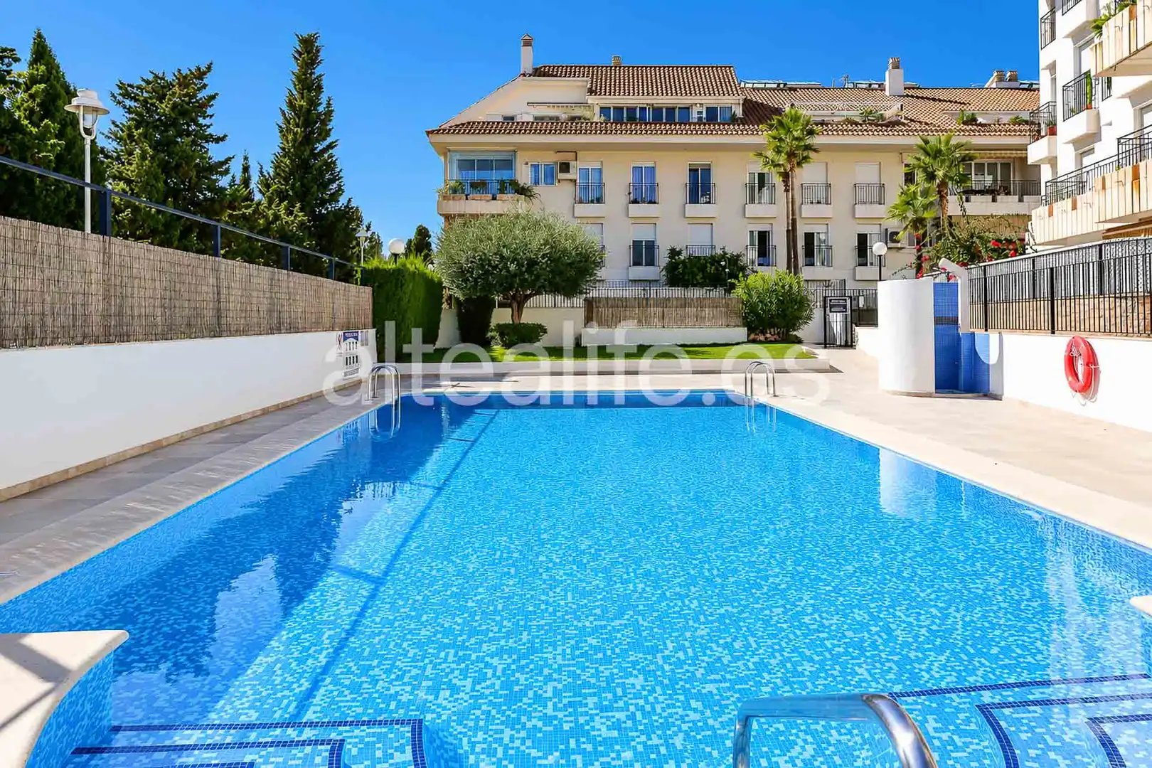 Piscina de Apartamento en venta en Altea ciudad