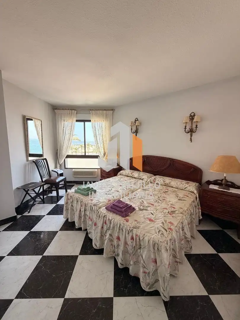 Apartamento en alquiler en Caleta de Vélez, imagen 3