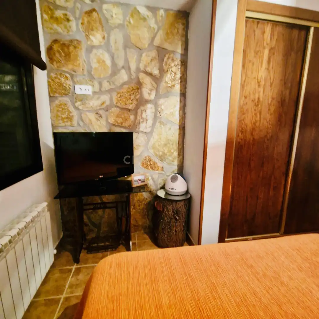 Casa o xalet en venda en Erustes amb Aire condicionat