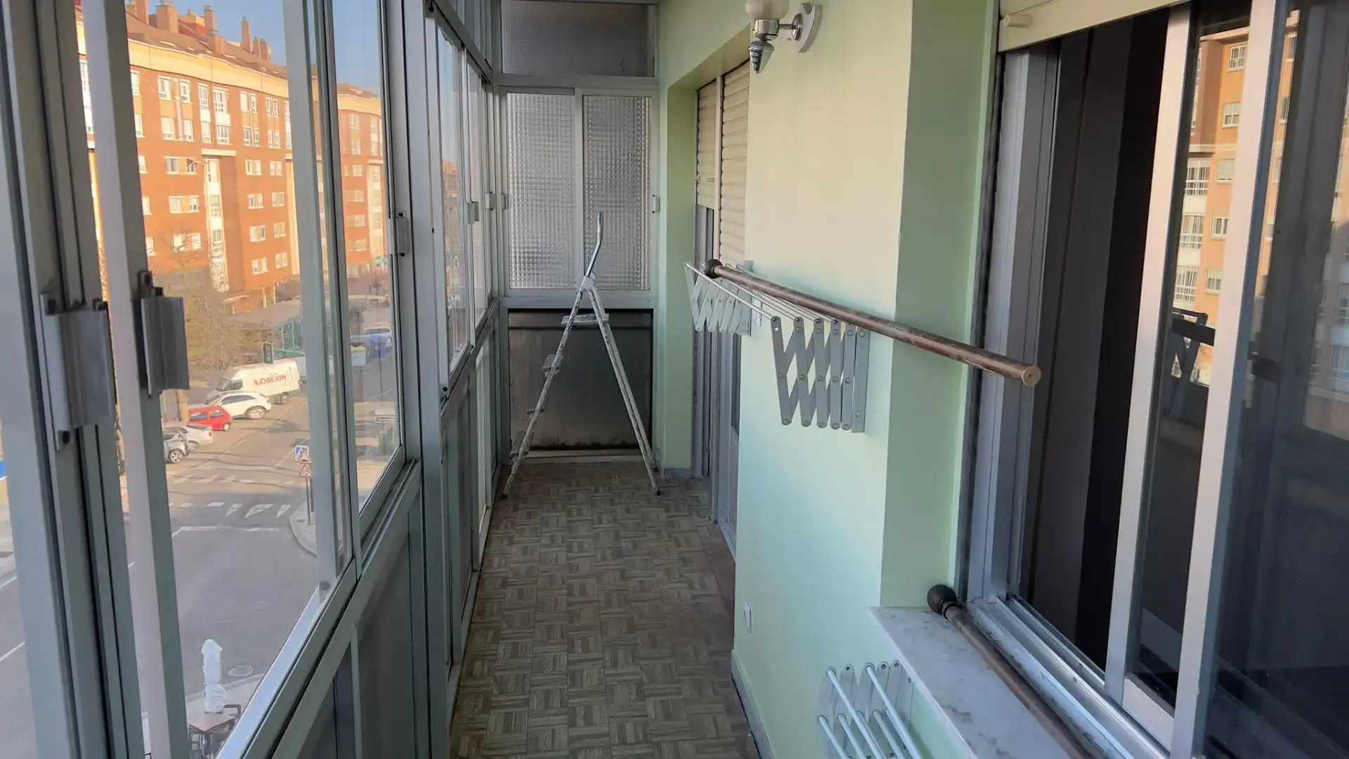 Terraza de Piso de alquiler en Palencia con Calefacción y Trastero