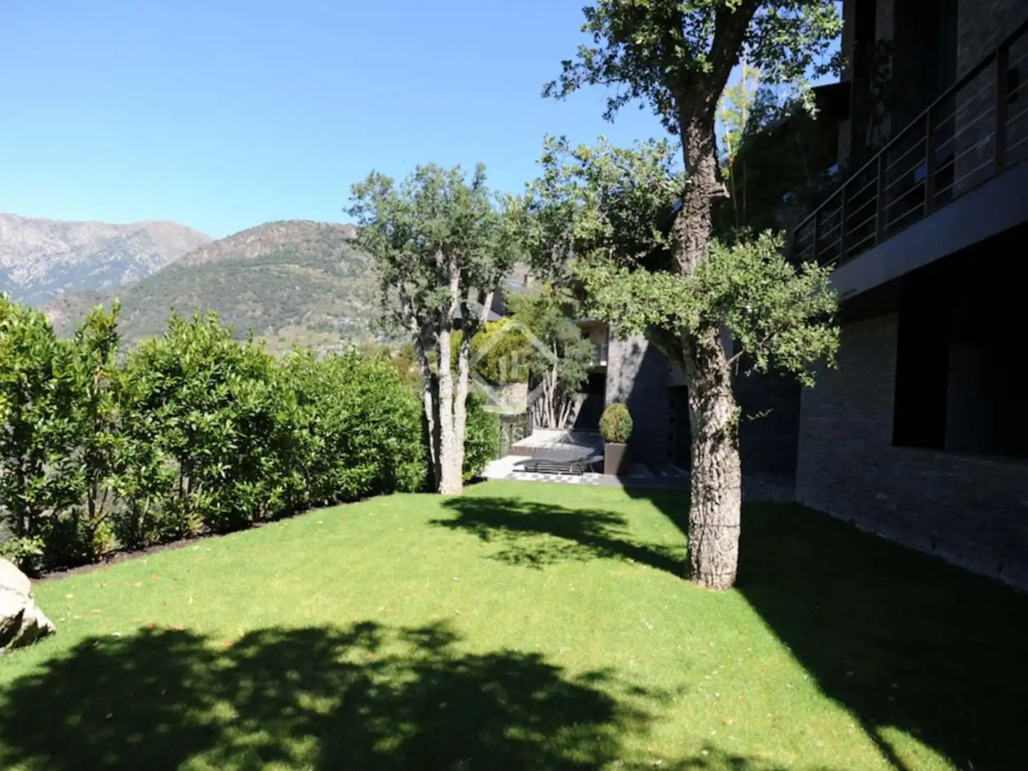 Jardín de Casa o chalet en venta en Sant Julià de Lòria con Calefacción, Jardín privado y Parquet