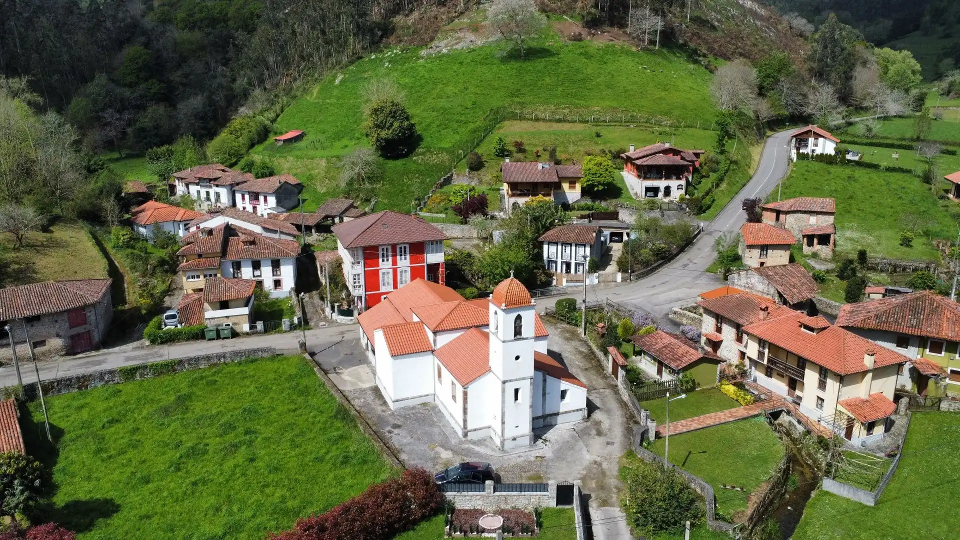 Exterior view of Residential for sale in Llanes