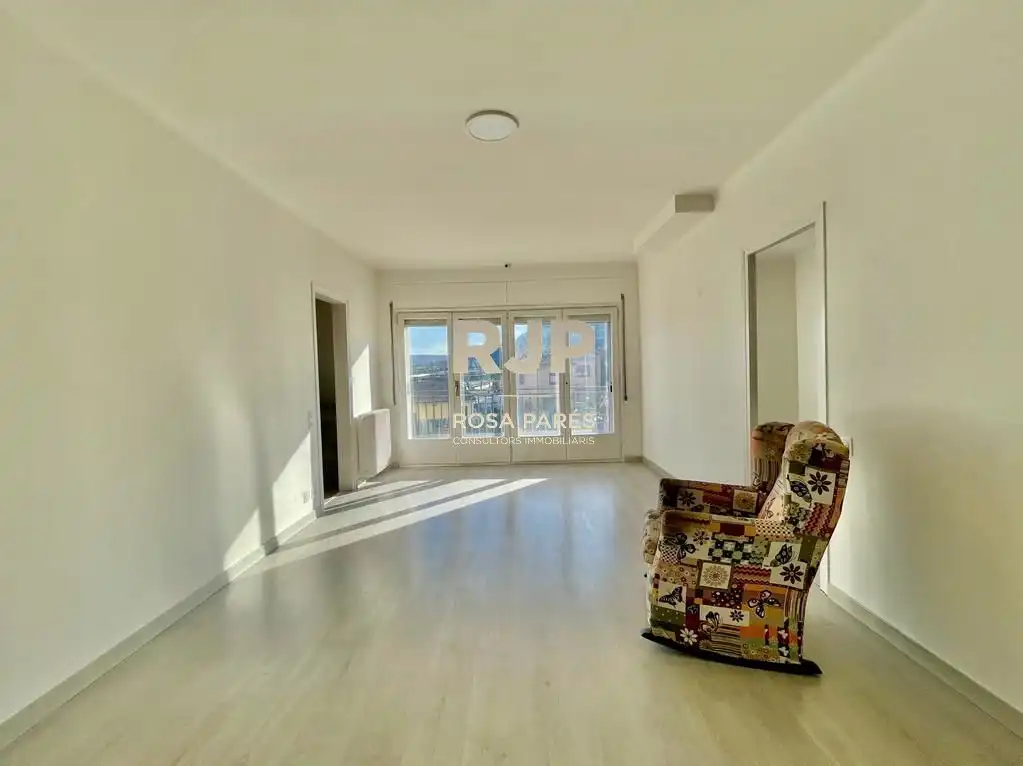 Living room of Houses for rent in Centelles  with Heating, Terrace and Storage room