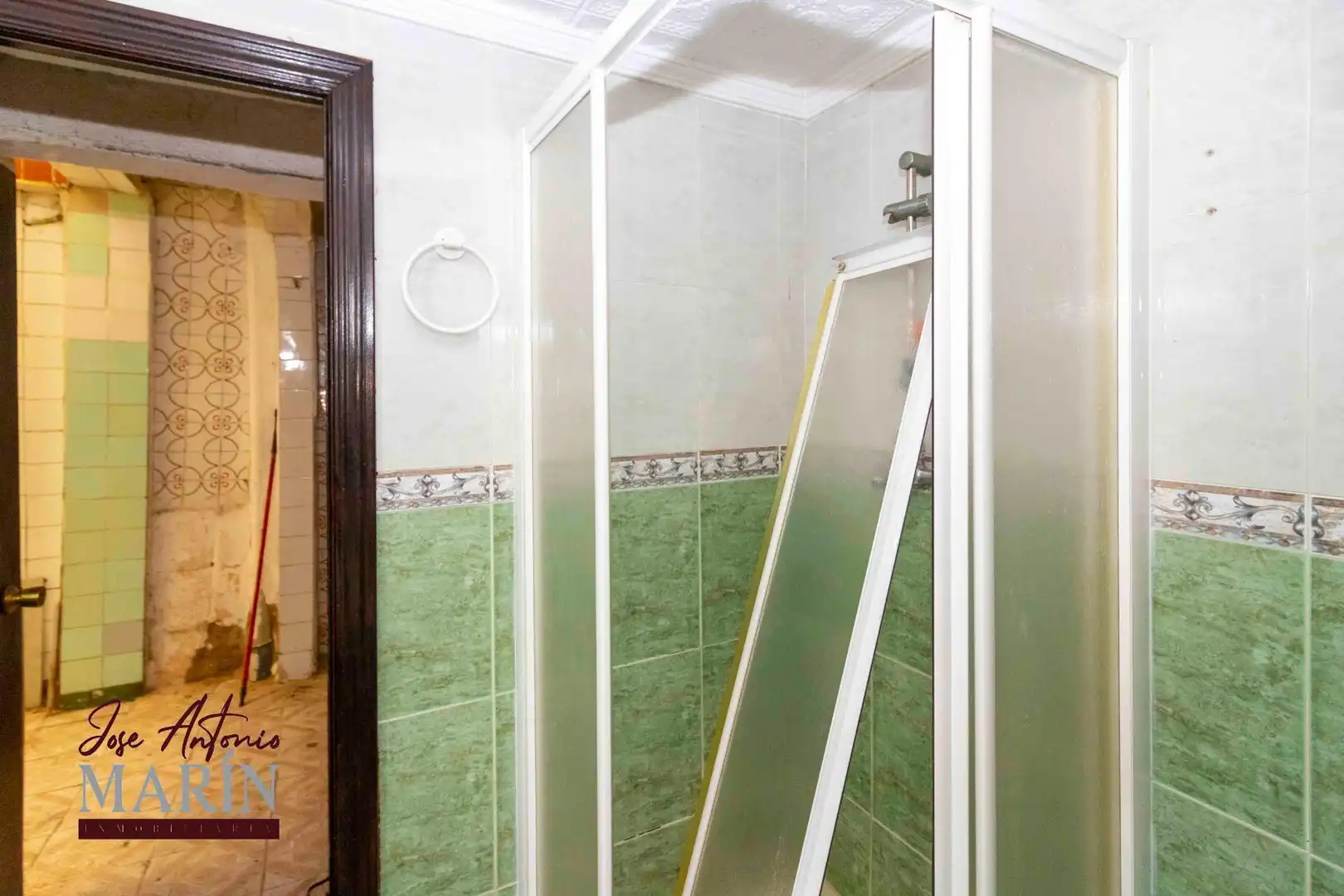 Bany de Casa o xalet en venda en Badajoz amb Terrassa